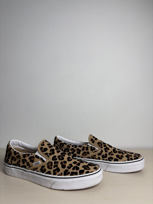 Shoes Sneakers By Vans In Leopard Print, Size: 10.5