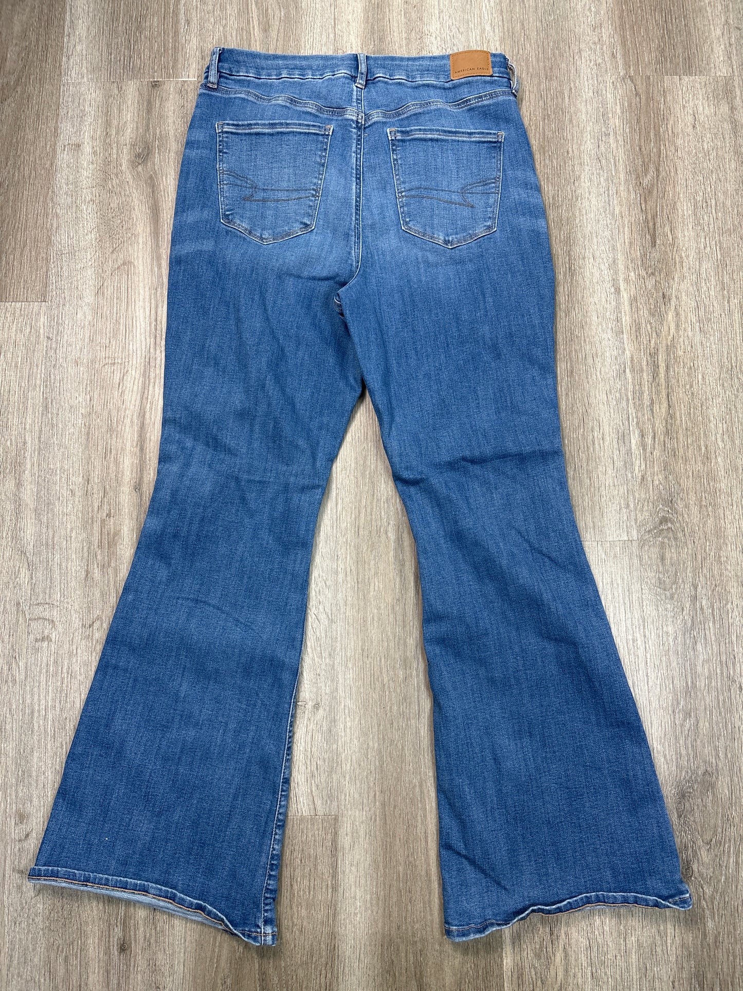 Jeans Flared By American Eagle In Blue Denim, Size: 10