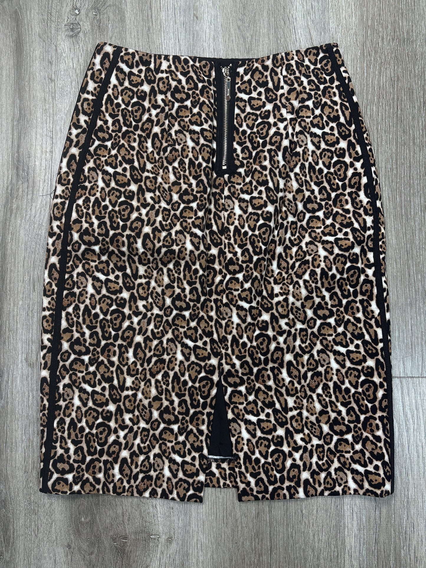 Skirt Mini & Short By White House Black Market In Leopard Print, Size: Xxsp