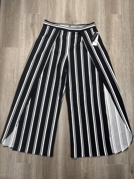 Pants Wide Leg By LINDA LEAL In Black & White, Size: L