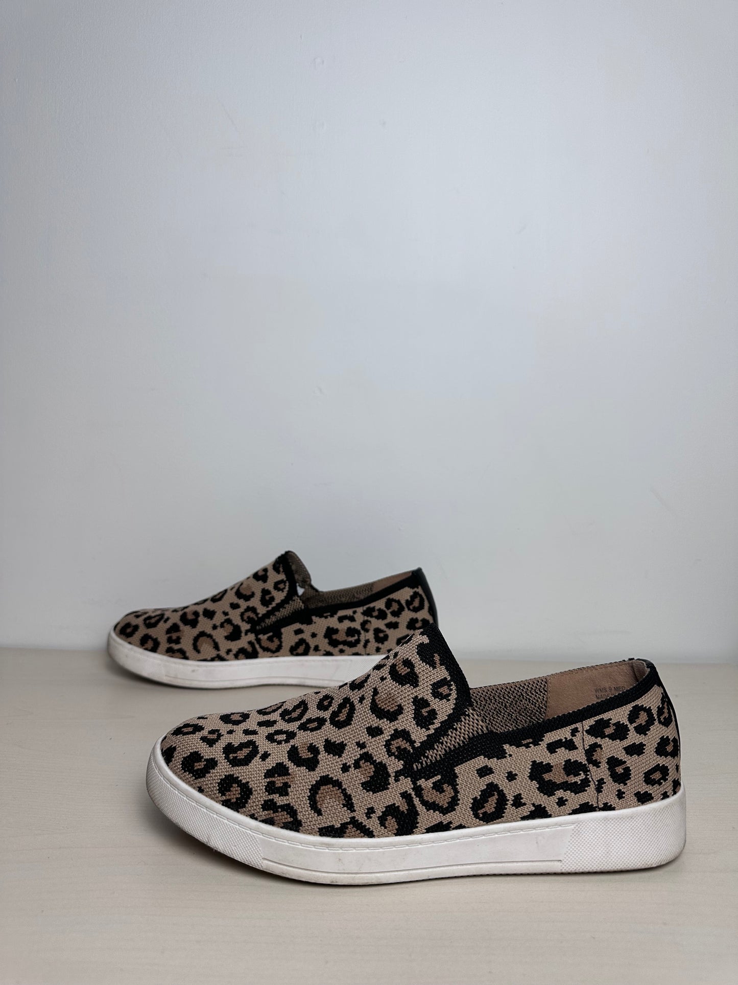 Shoes Sneakers By Sonoma In Leopard Print, Size: 9