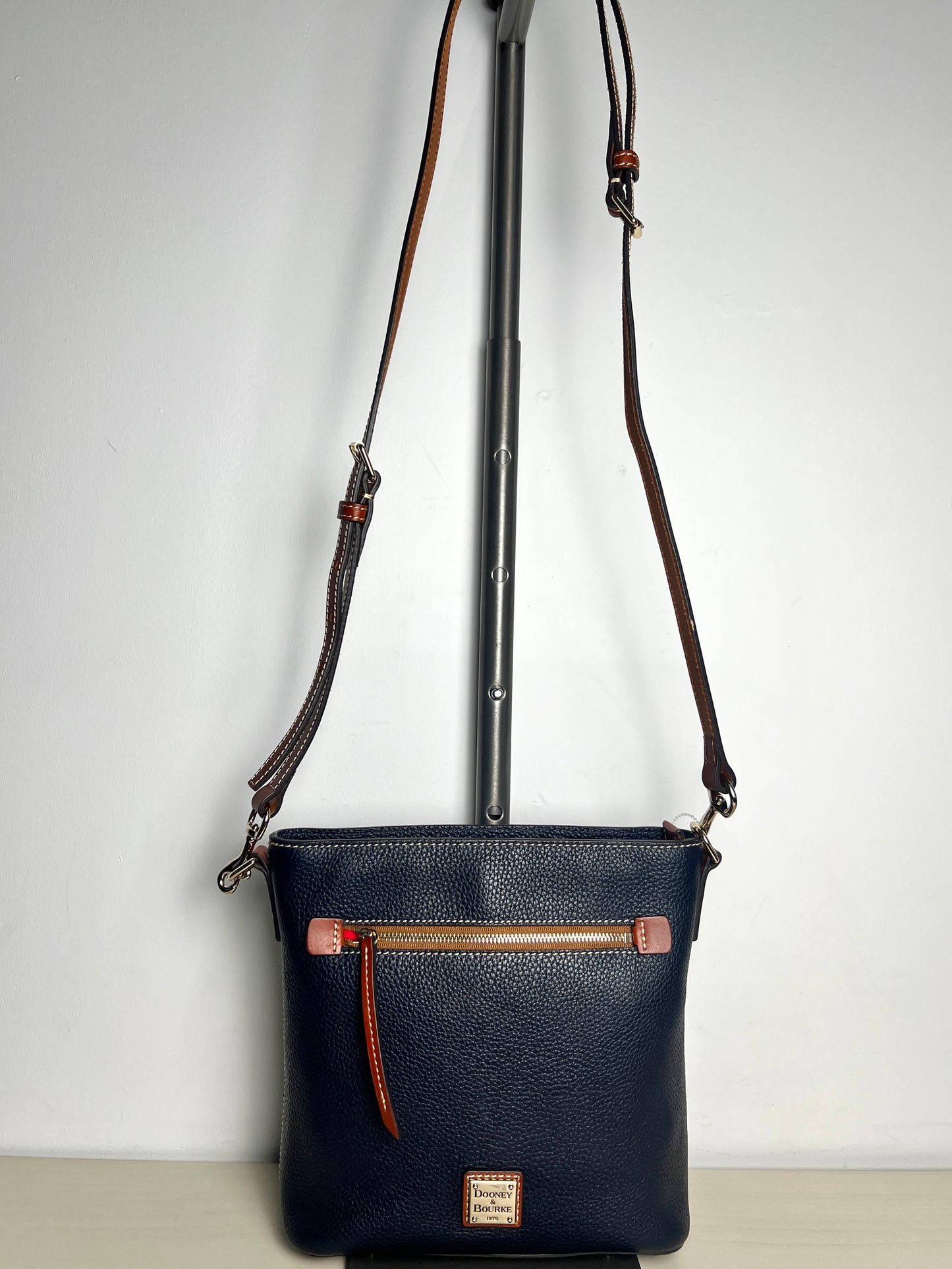 Crossbody Designer By Dooney And Bourke, Size: Medium