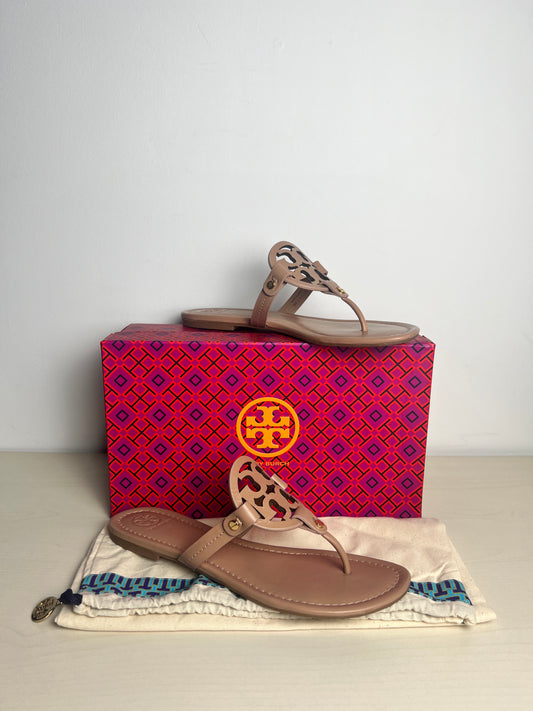 Sandals Designer By Tory Burch In Tan, Size: 9.5