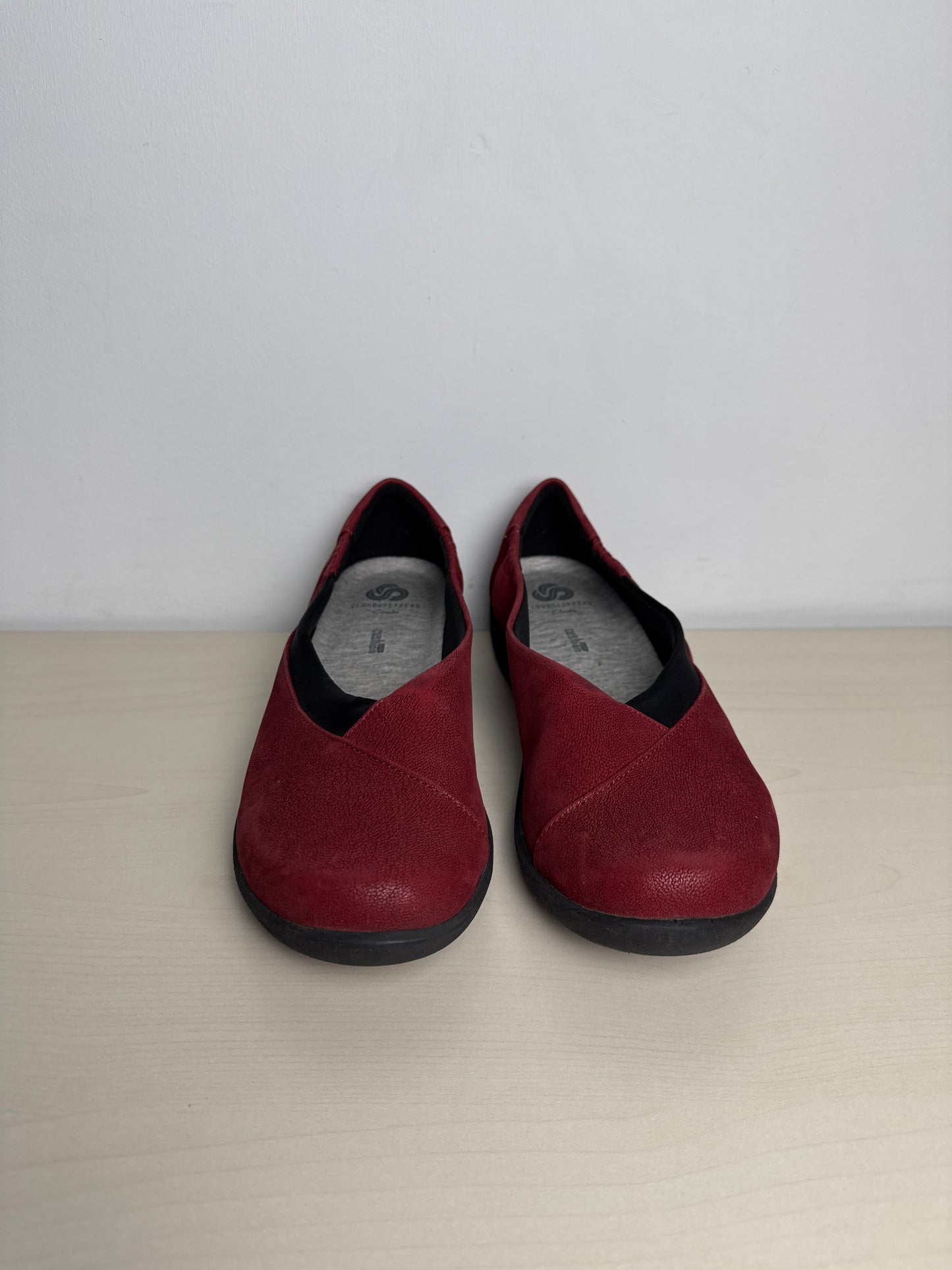 Shoes Flats By Clarks In Red, Size: 8.5