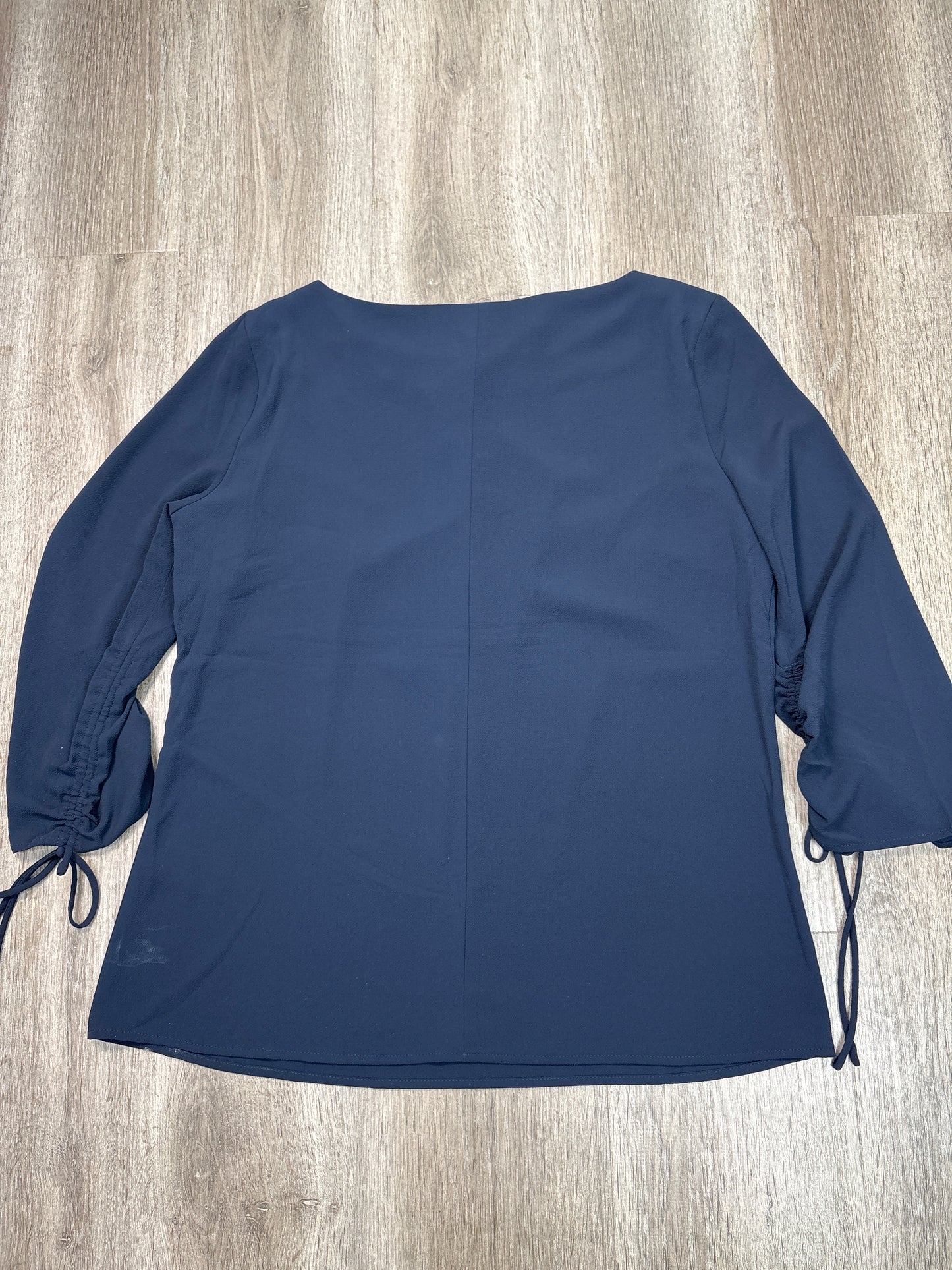 Blouse 3/4 Sleeve By Banana Republic In Navy, Size: M