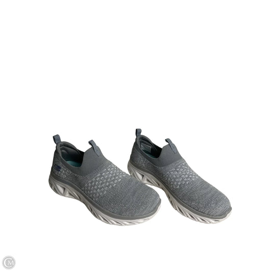 Shoes Sneakers By Skechers In Grey, Size: 7.5