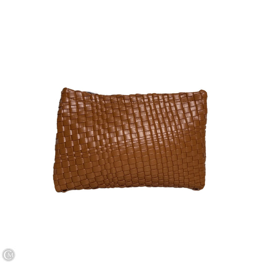 Clutch By Clothes Mentor, Size: Medium