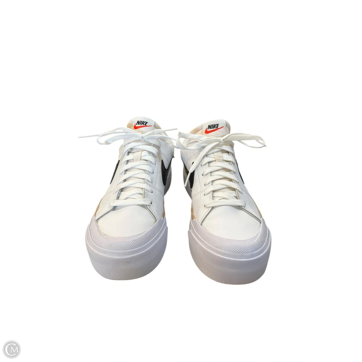 Shoes Sneakers By Nike In White, Size: 10