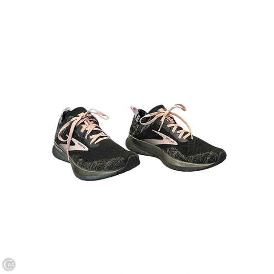 Shoes Athletic By Brooks In Black, Size: 8