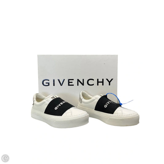 Shoes Luxury Designer By Givenchy In White, Size: 6