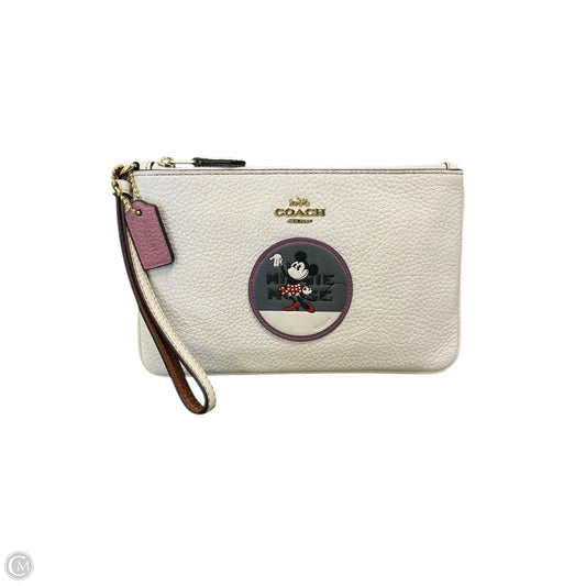 Wristlet Designer By Coach, Size: Medium