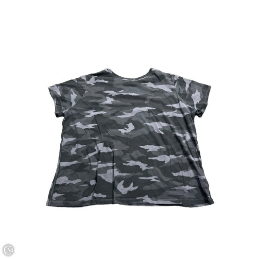 Top Short Sleeve By Athleta In Camouflage Print, Size: 2x