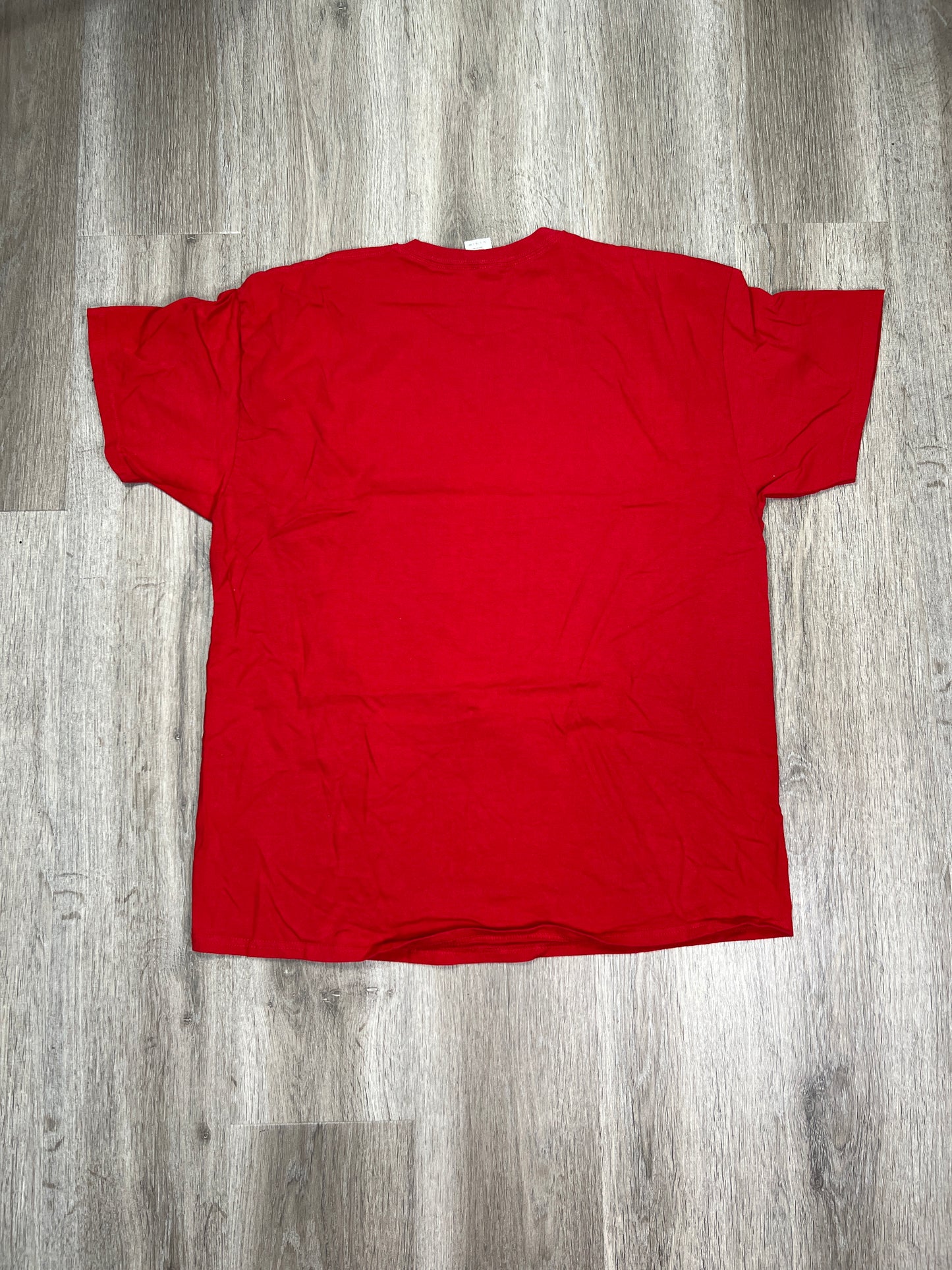 Red Top Short Sleeve Gildan, Size Xl