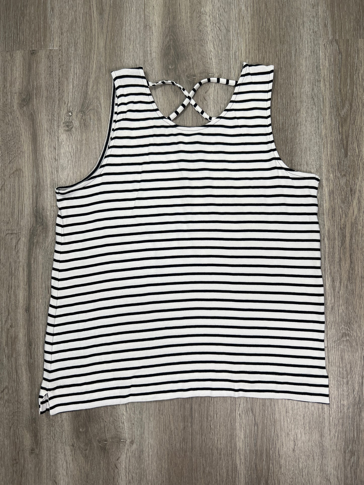 Striped Pattern Tank Top Chicos, Size Xl