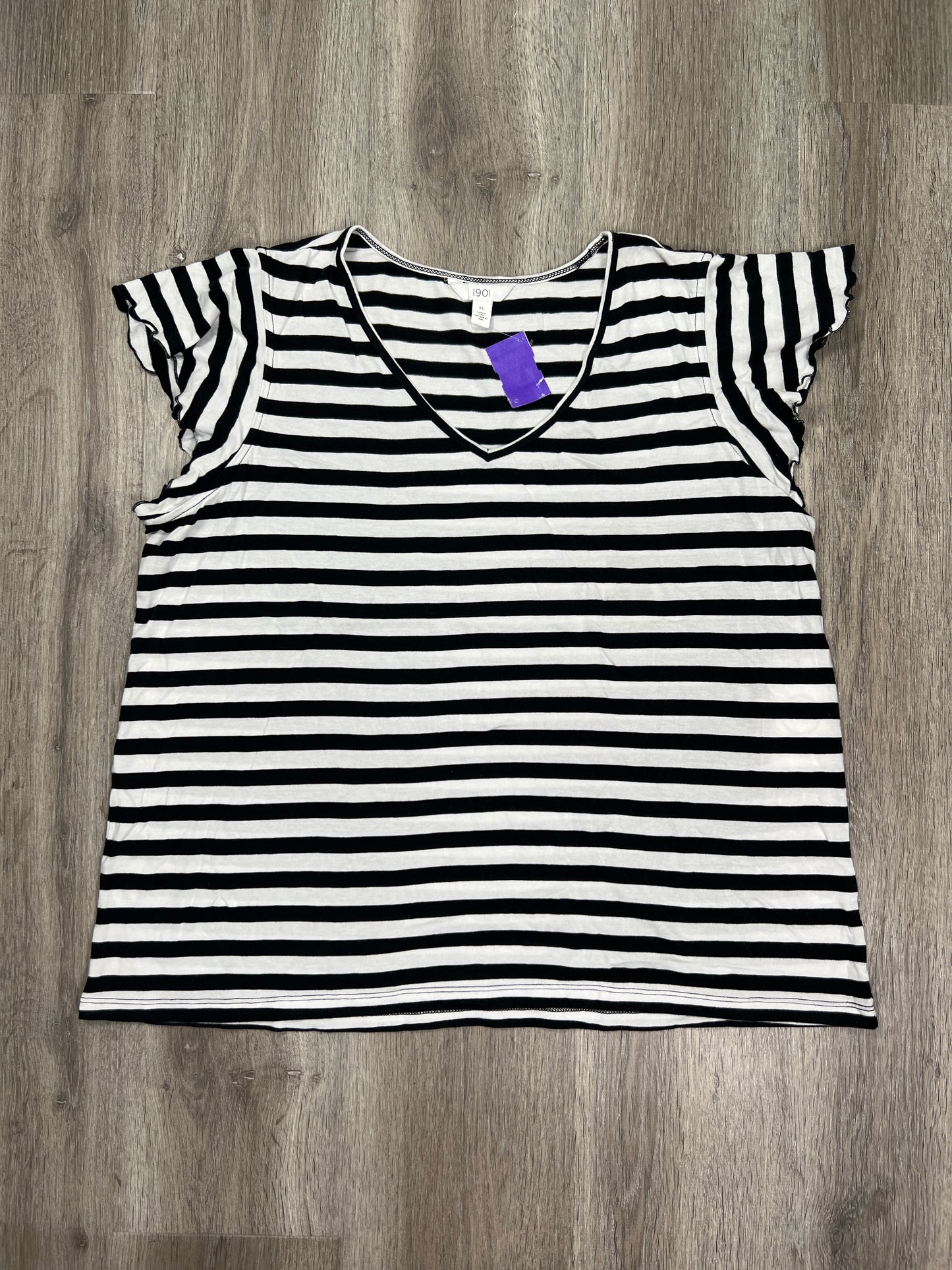 Striped Pattern Top Short Sleeve 1901, Size Xl