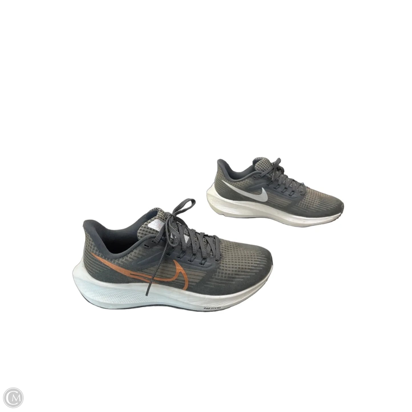 Shoes Athletic By Nike In Grey, Size: 8