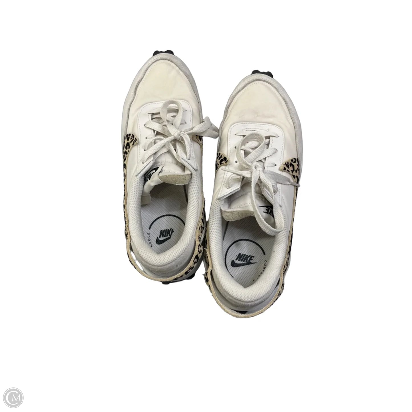 Shoes Sneakers By Nike In White, Size: 10