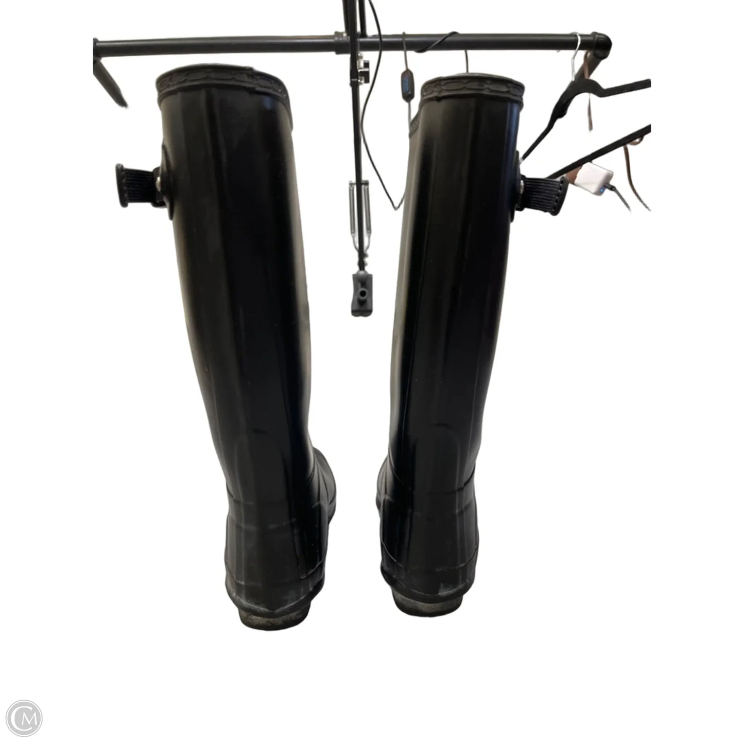Boots Designer By Hunter In Black, Size: 8