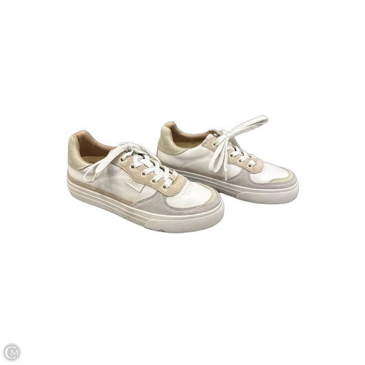Shoes Sneakers By Taos In White, Size: 7