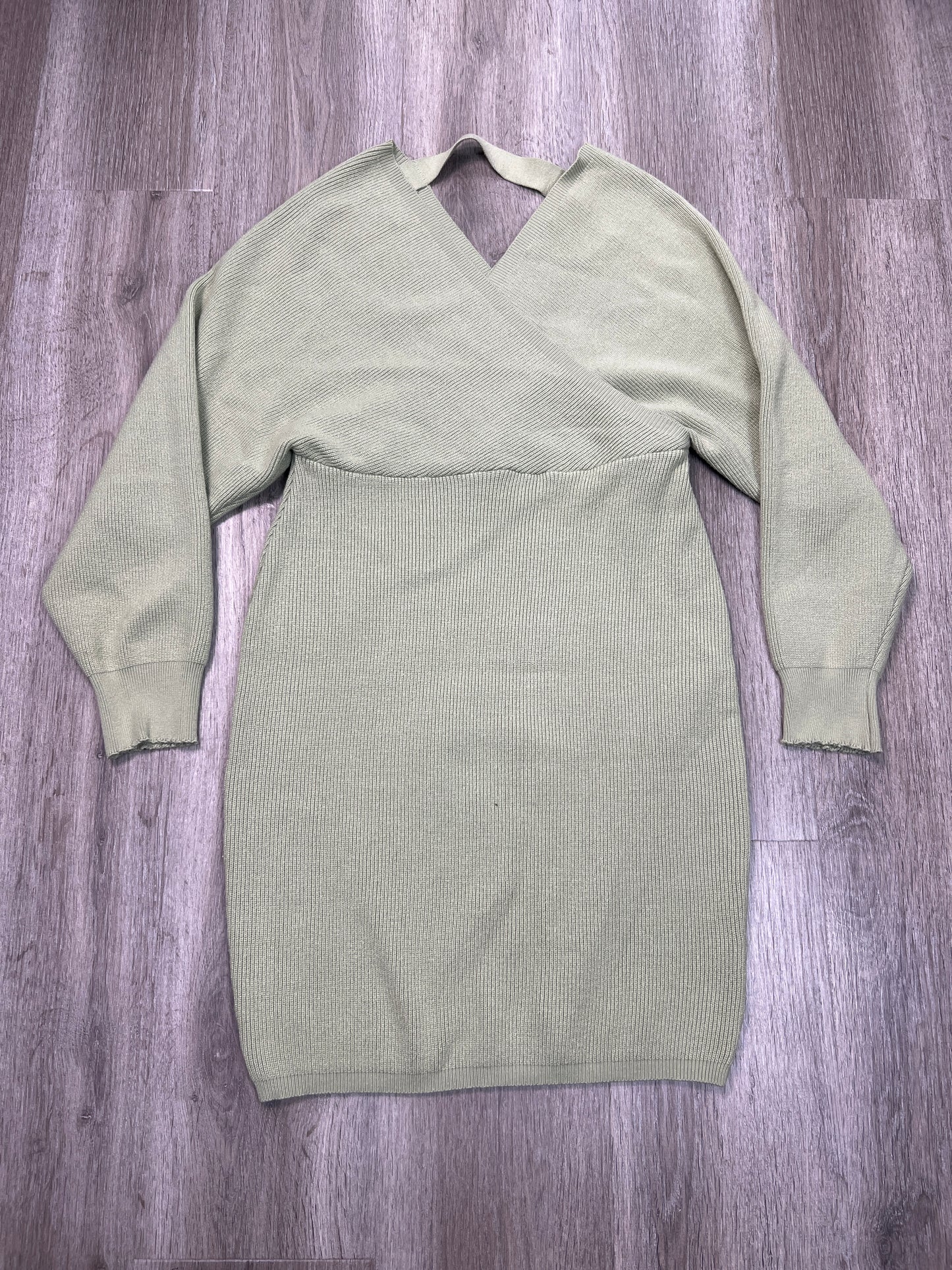 Dress Sweater By Cmf In Green, Size: L