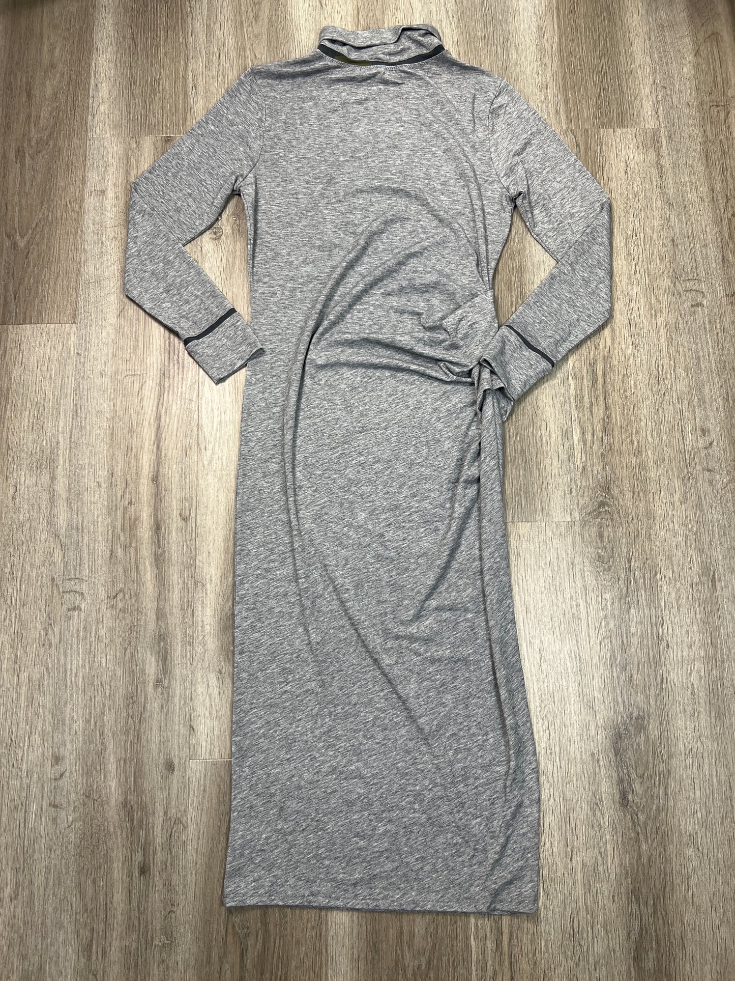 Dress Casual Maxi By Athleta In Grey, Size: M