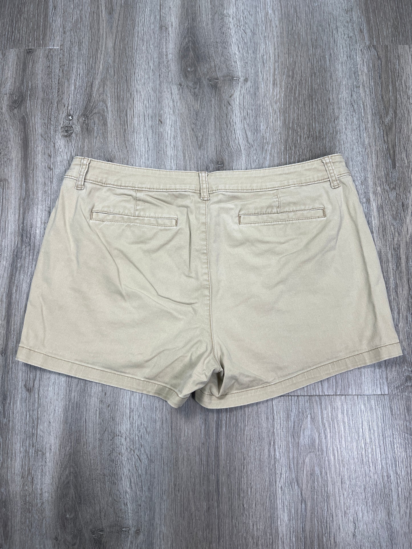 Tan Shorts Ana , Size Xl