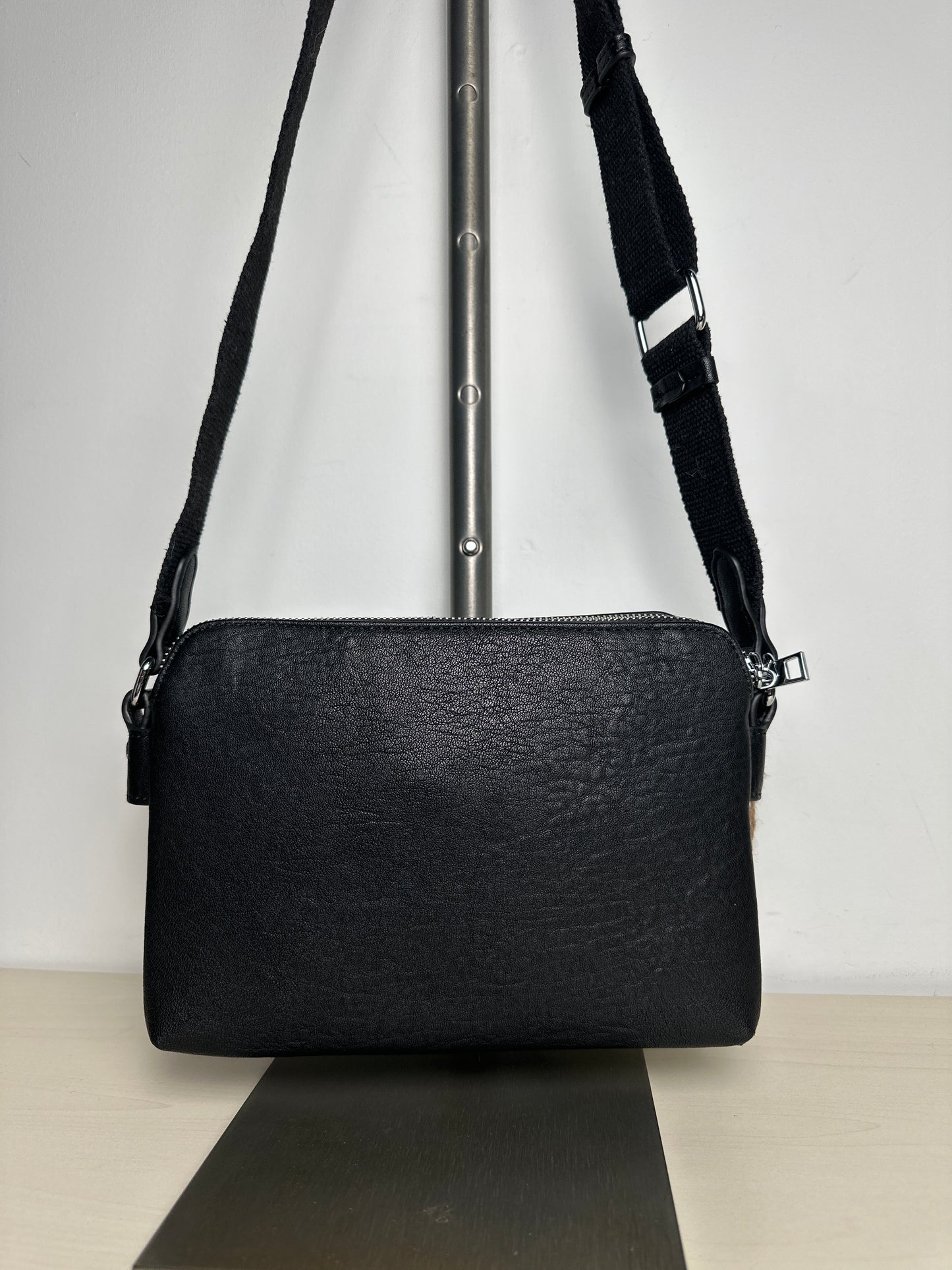 Crossbody By ANTIK KRAFT, Size: Medium