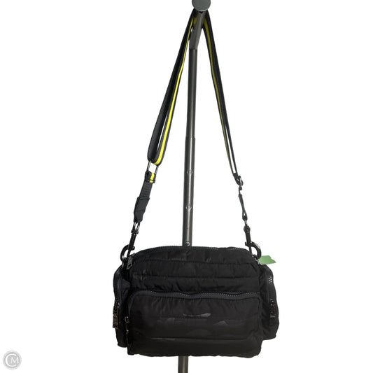 Crossbody By Think Royln, Size: Medium