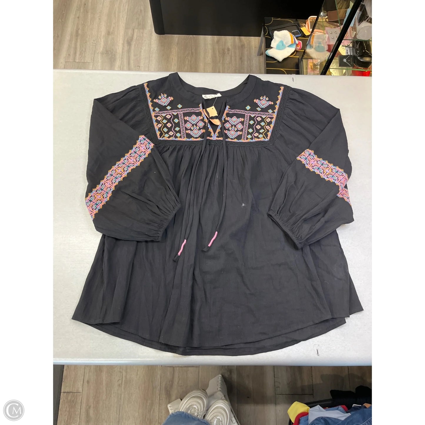 Top 3/4 Sleeve By Easel In Black, Size: L