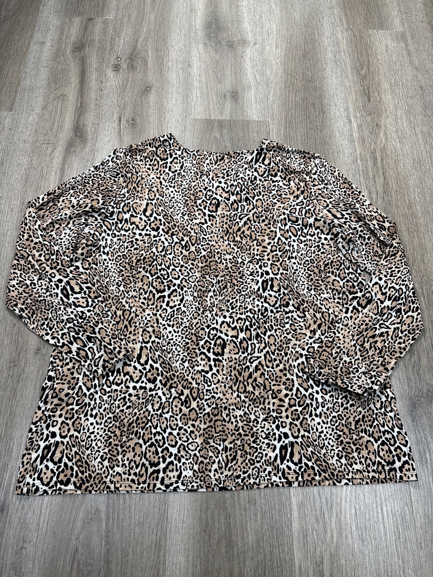 Top Long Sleeve By Chicos In Animal Print, Size: 3x