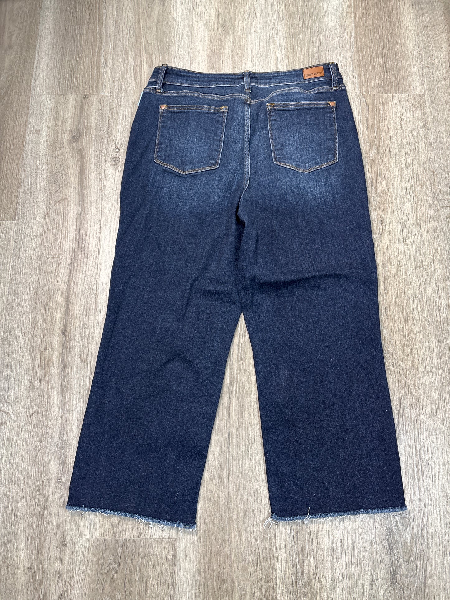 Jeans Flared By Judy Blue In Blue Denim, Size: 10