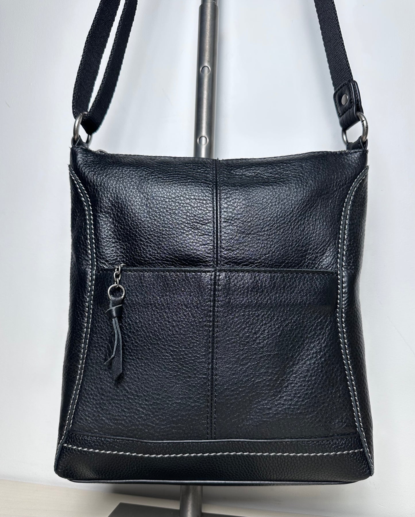 Crossbody By The Sak, Size: Medium