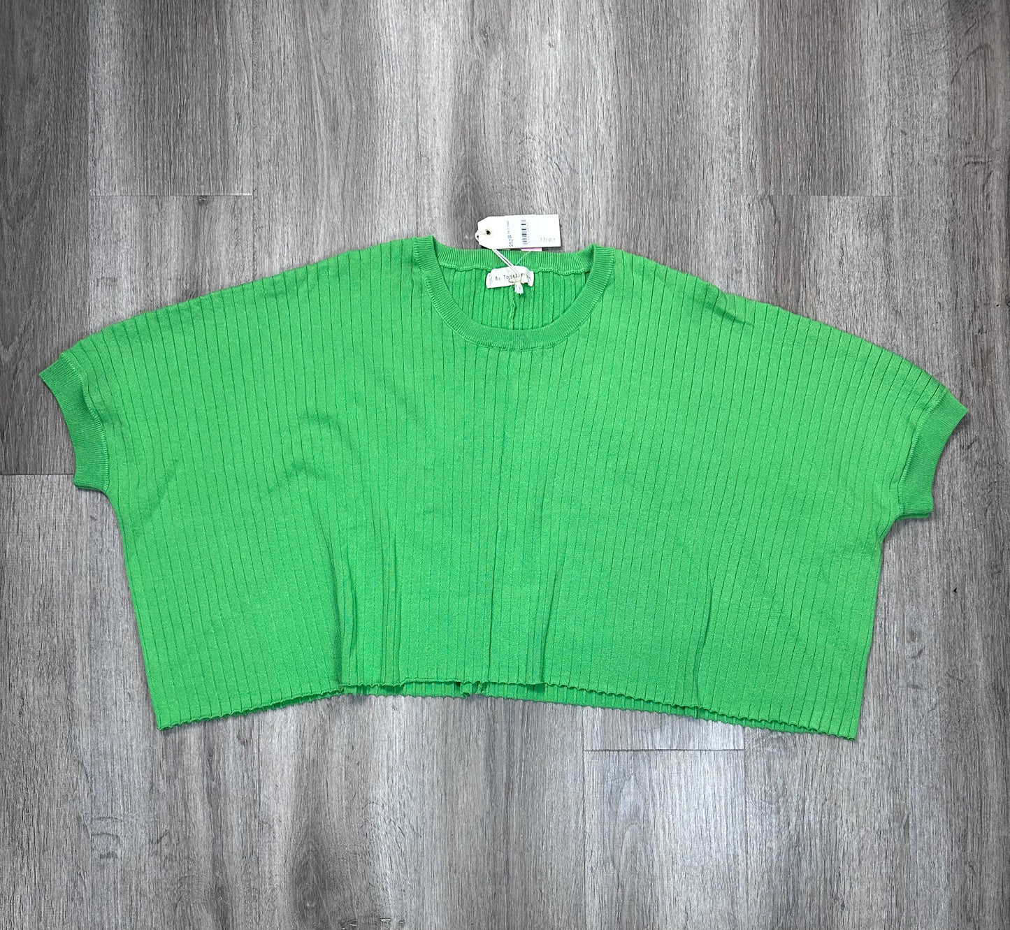 Top Short Sleeve By By Together In Green, Size: M