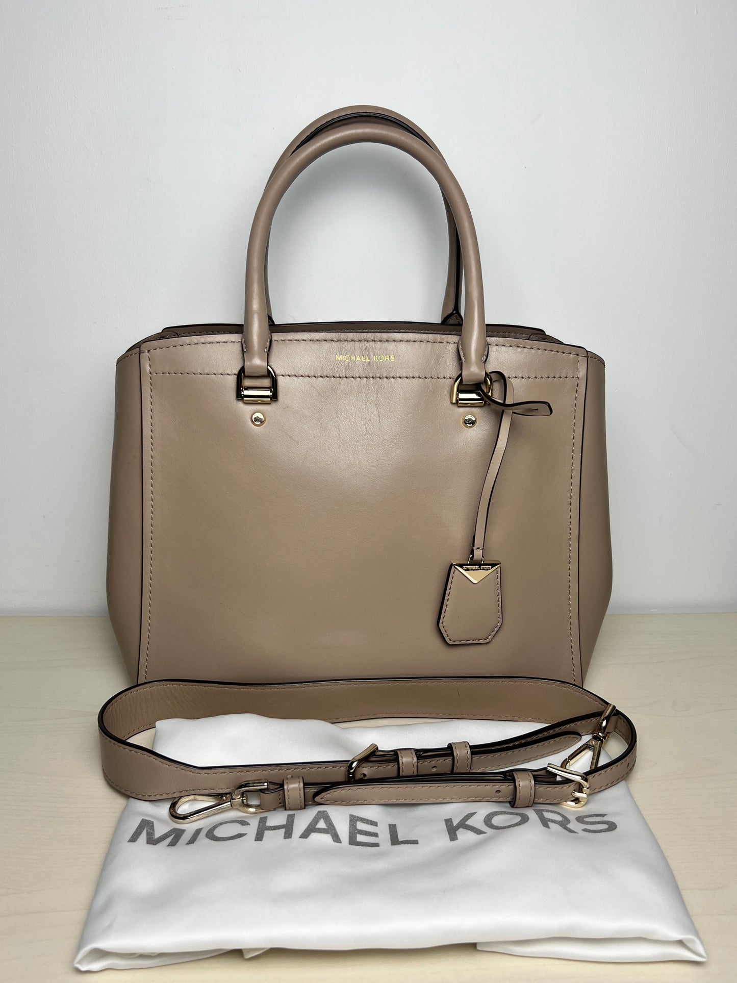 Crossbody Designer By Michael Kors, Size: Medium