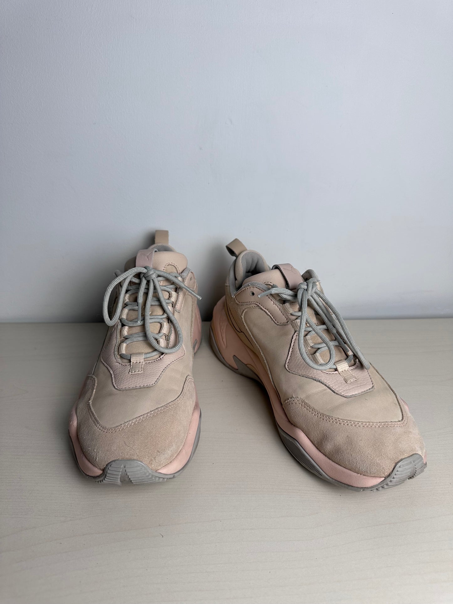 Shoes Sneakers By Puma In Pink, Size: 9.5