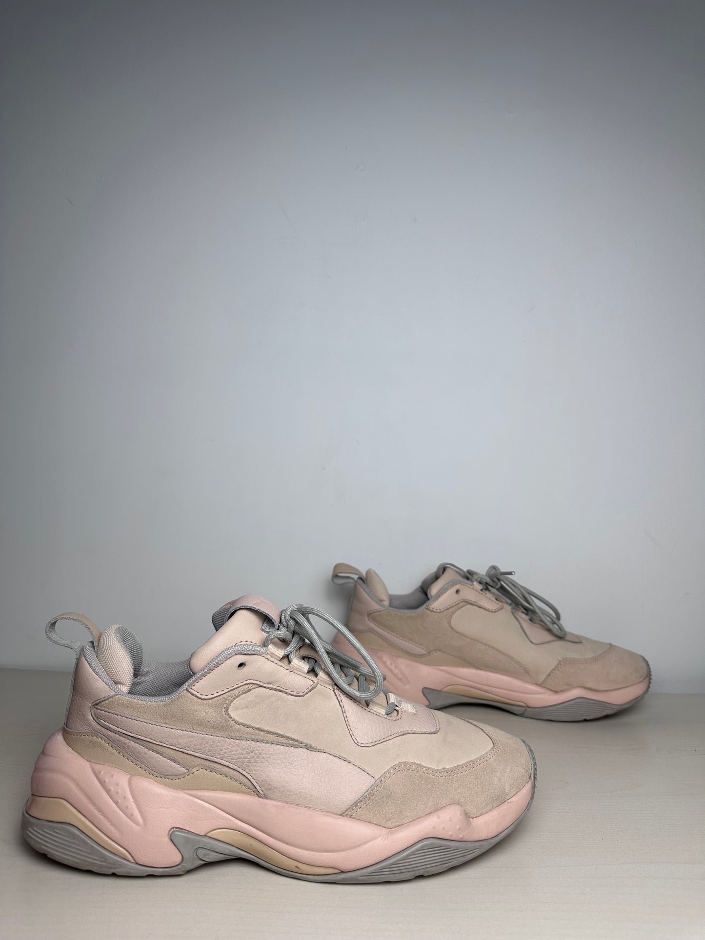 Shoes Sneakers By Puma In Pink, Size: 9.5