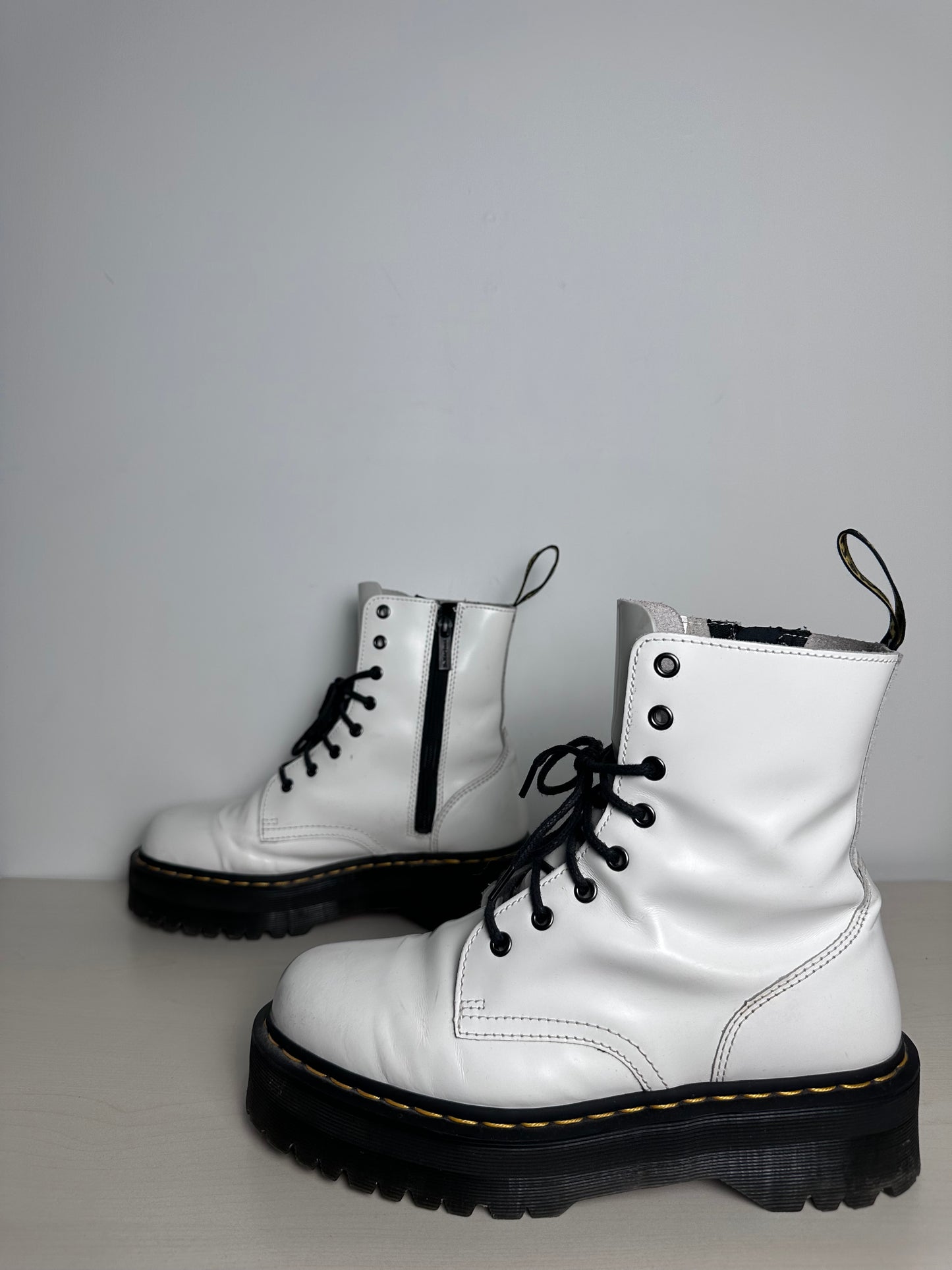 Boots Combat By Dr Martens In White, Size: 9