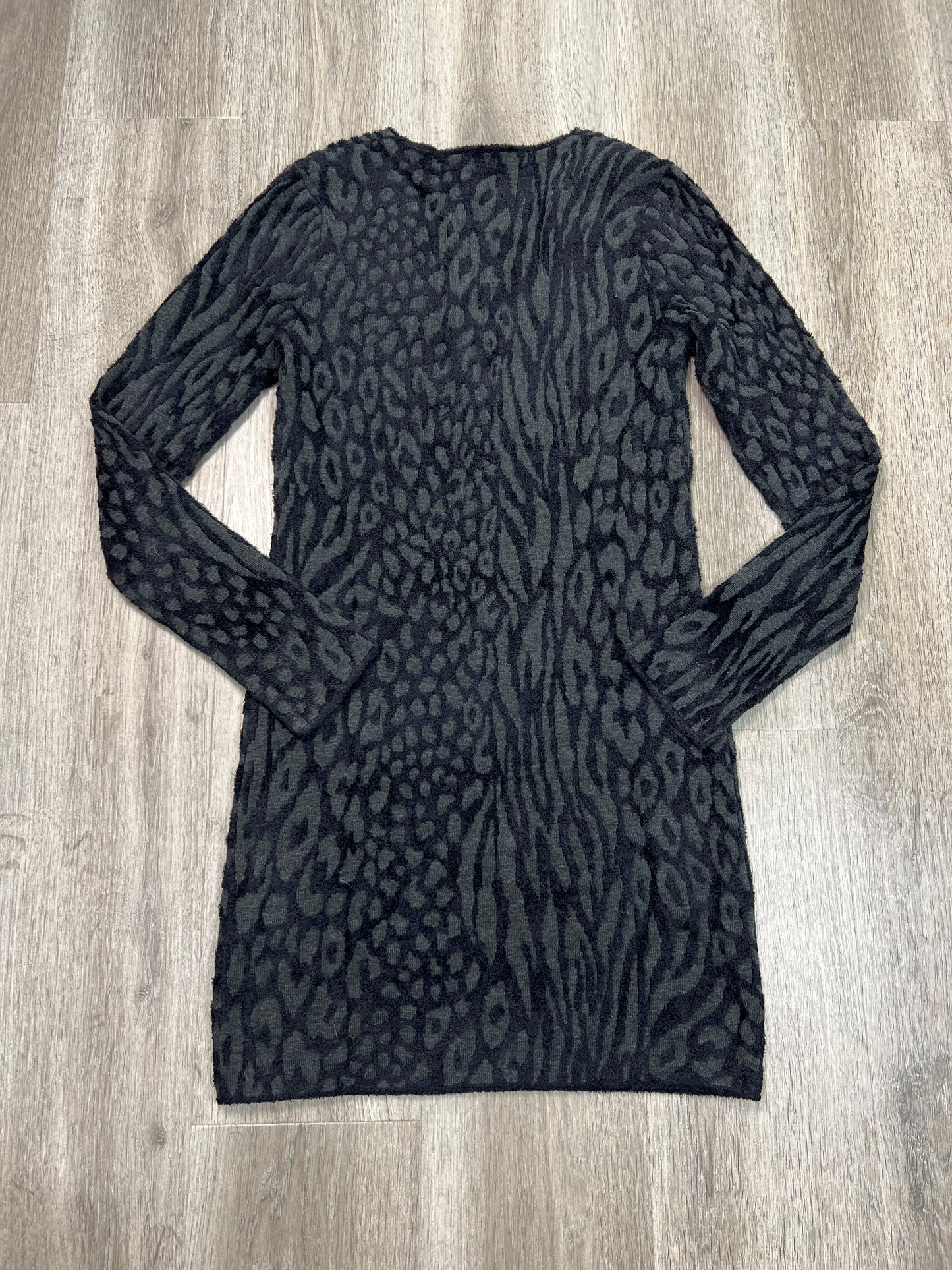 Dress Sweater By Express In Animal Print, Size: M