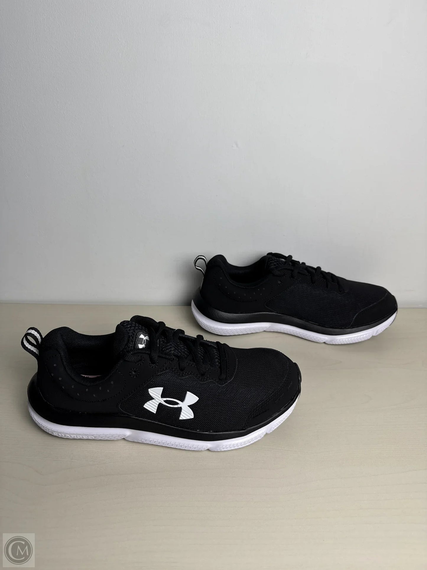 Shoes Athletic By Under Armour In Black, Size: 9