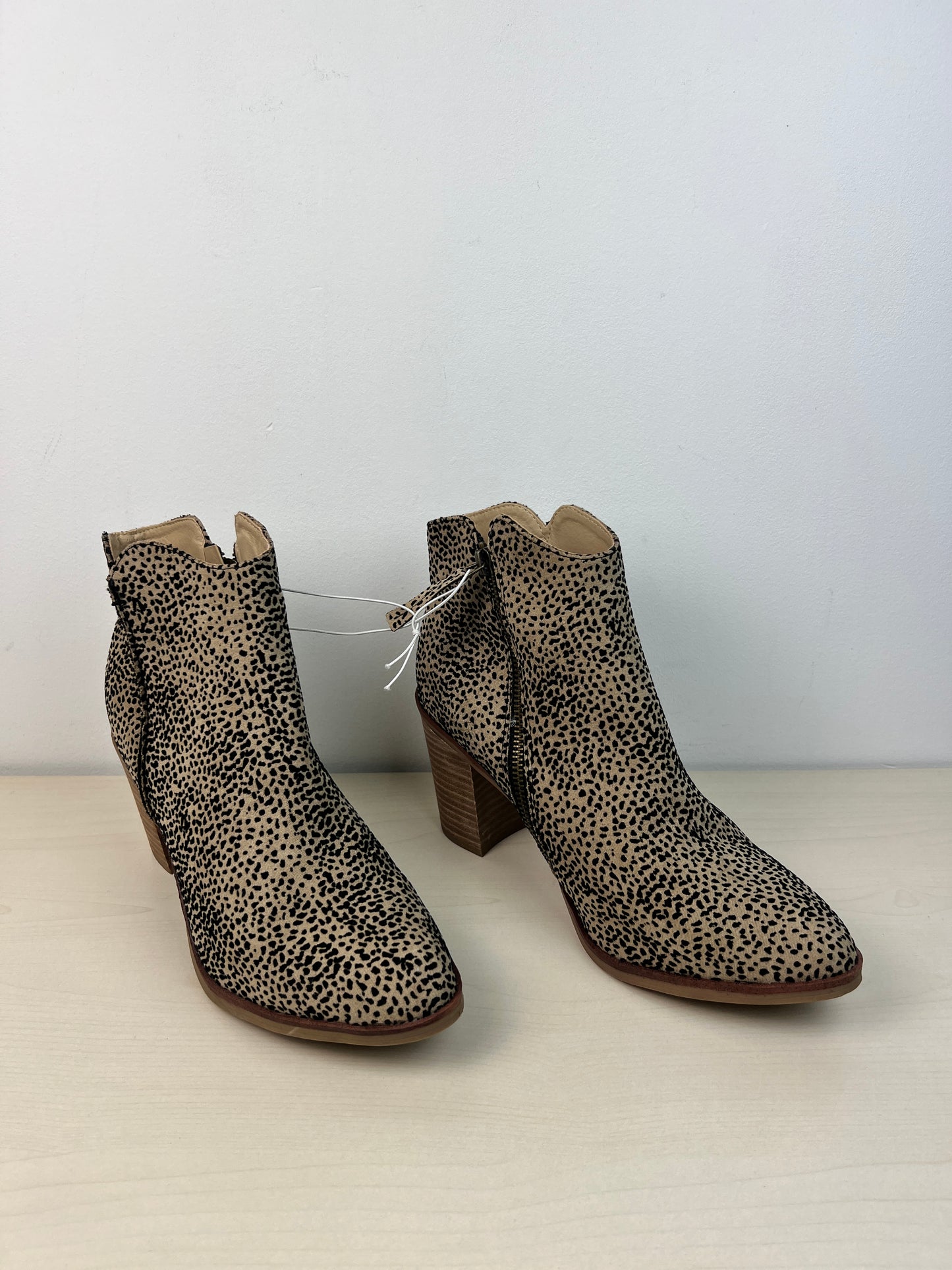 Boots Ankle Heels By Mia In Animal Print, Size: 9