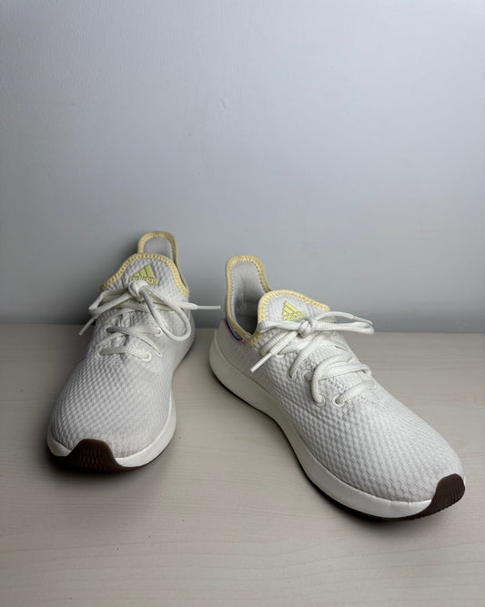 Shoes Athletic By Adidas In White, Size: 7.5