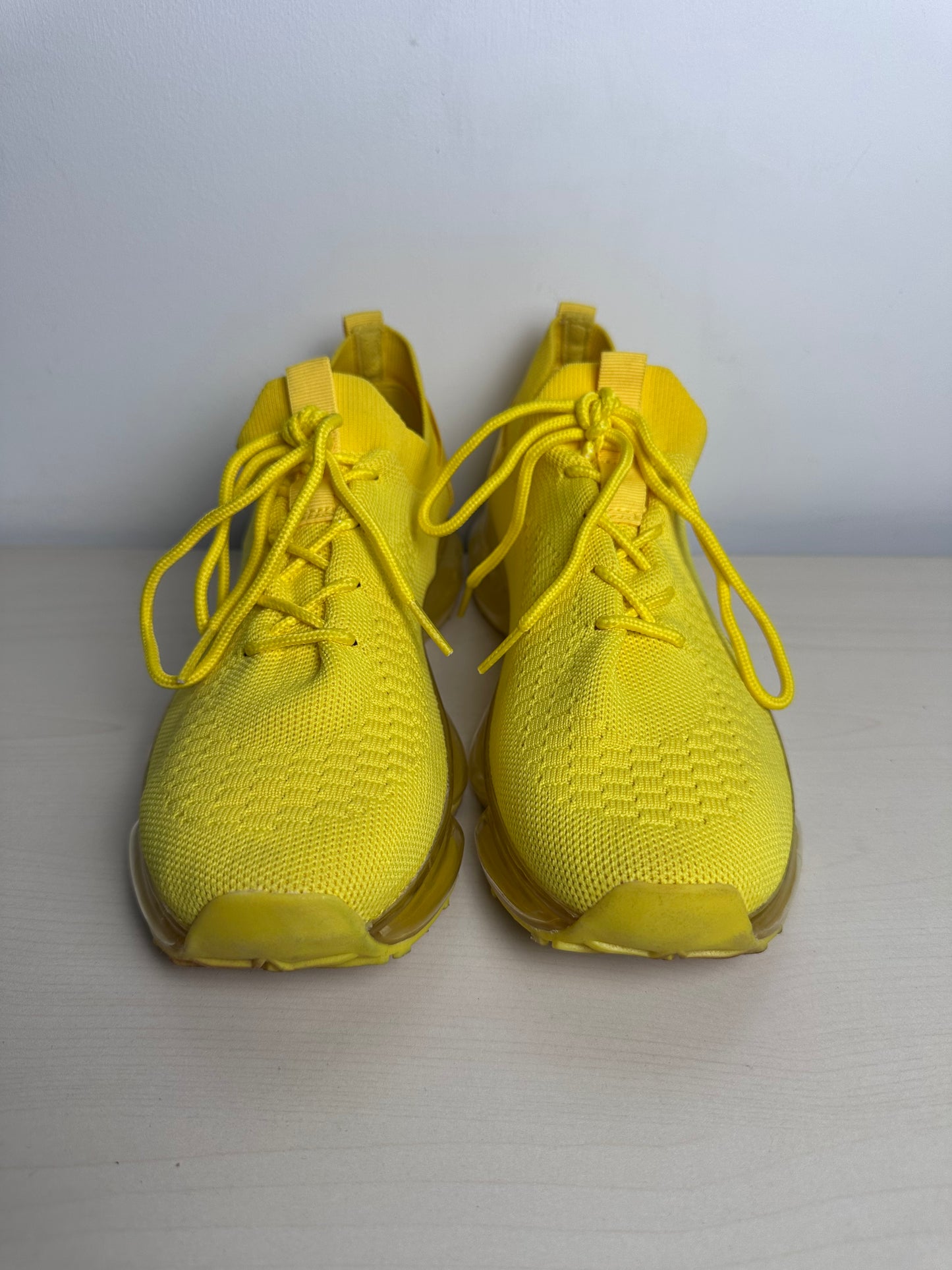 Shoes Athletic By LA SHEELAH In Yellow, Size: 8.5