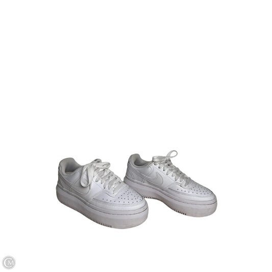 Shoes Sneakers By Nike In White, Size: 6