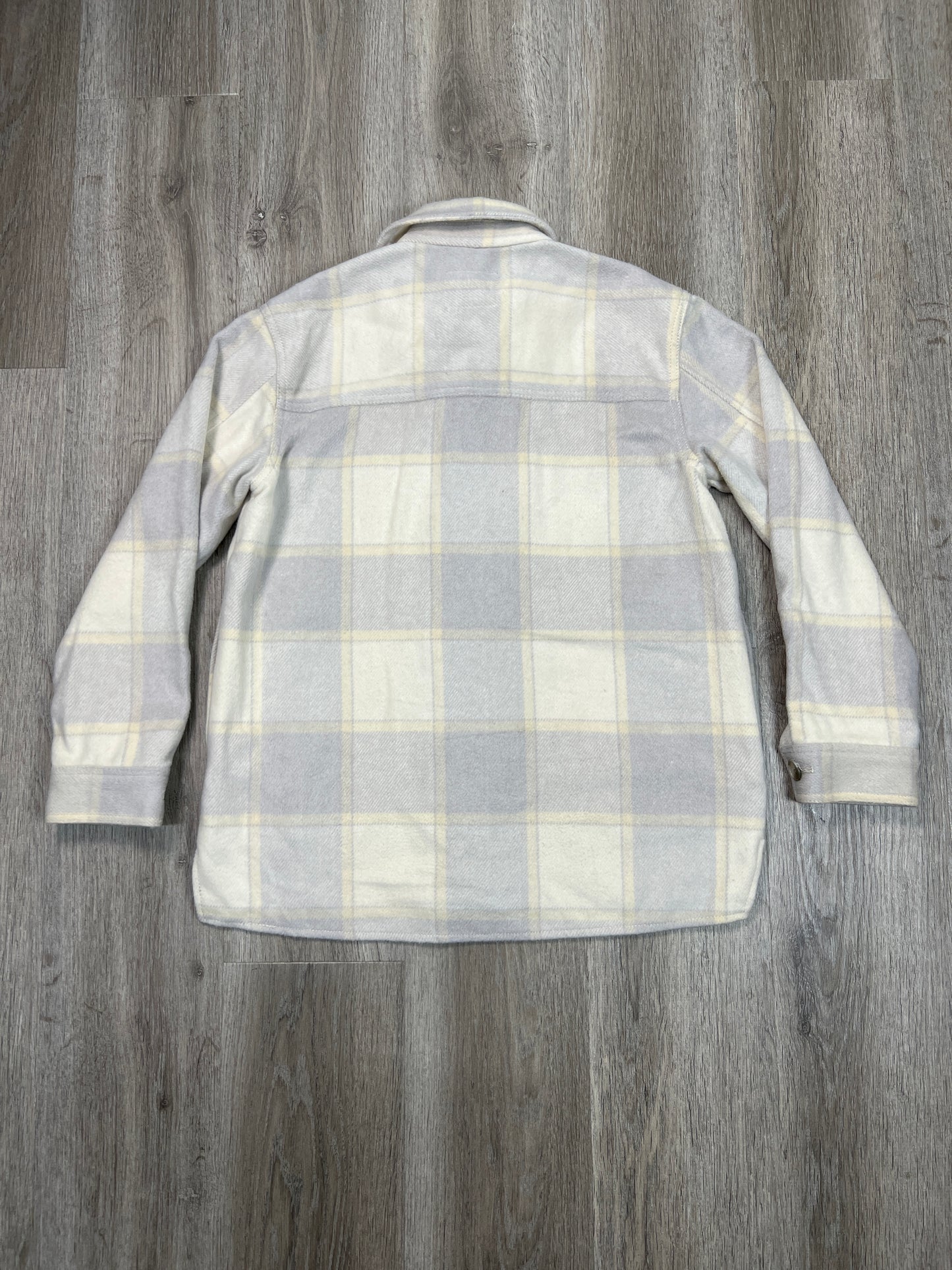 Jacket Shirt By Old Navy In Plaid Pattern, Size: S