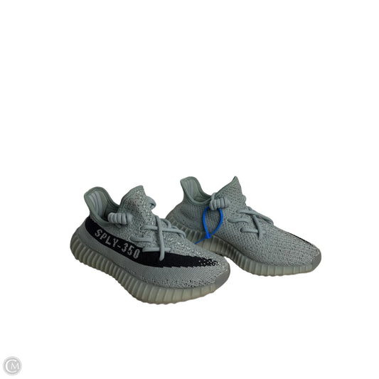 Shoes Luxury Designer By Yeezy In Green, Size: 6