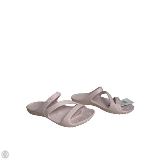 Sandals Flats By Crocs In Pink, Size: 9