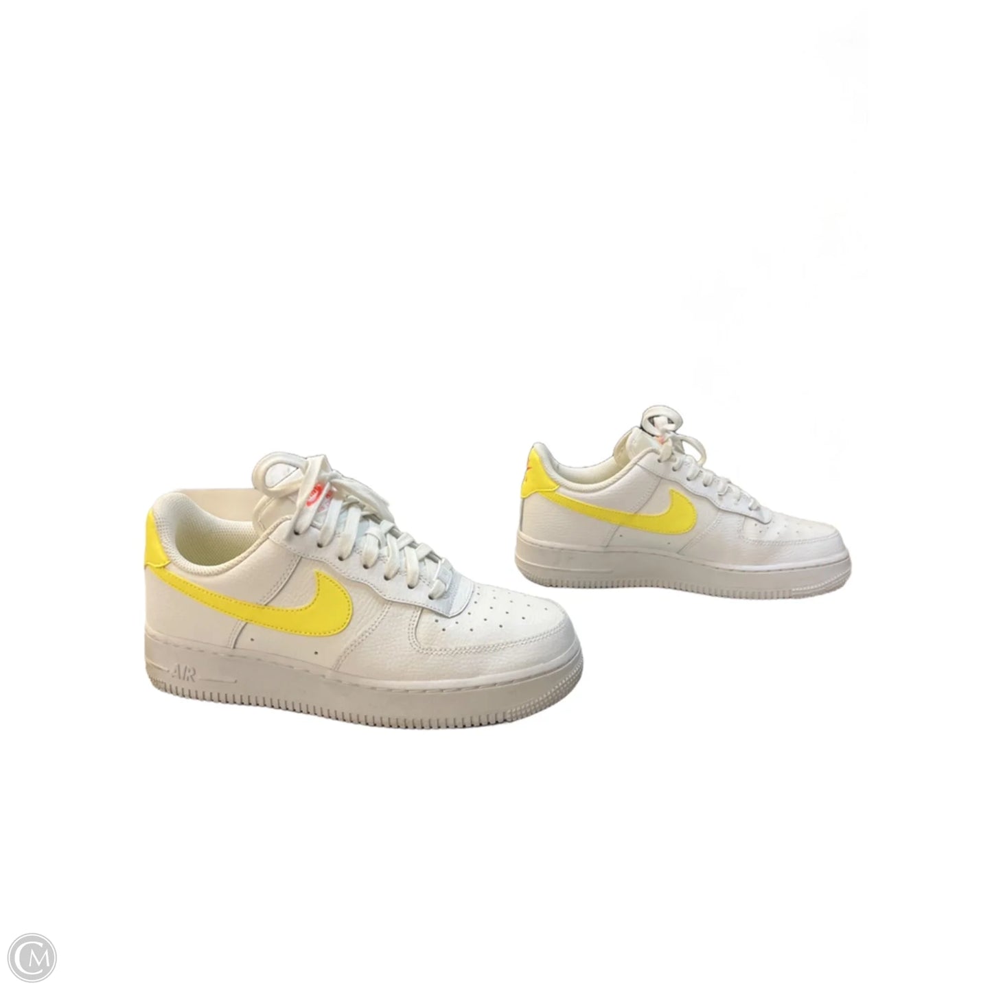 Shoes Sneakers By Nike In White, Size: 8.5