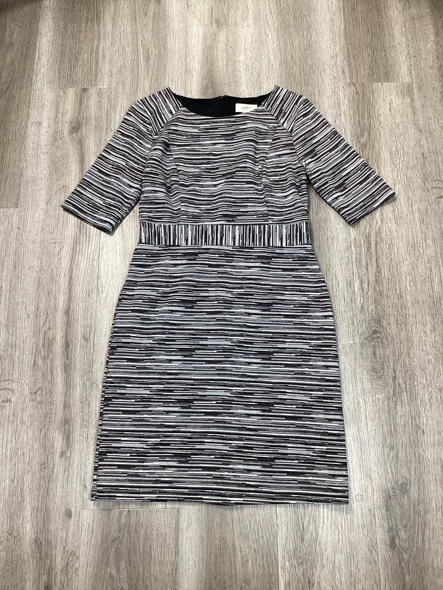 Dress Casual Midi By Loft In Striped Pattern, Size: S