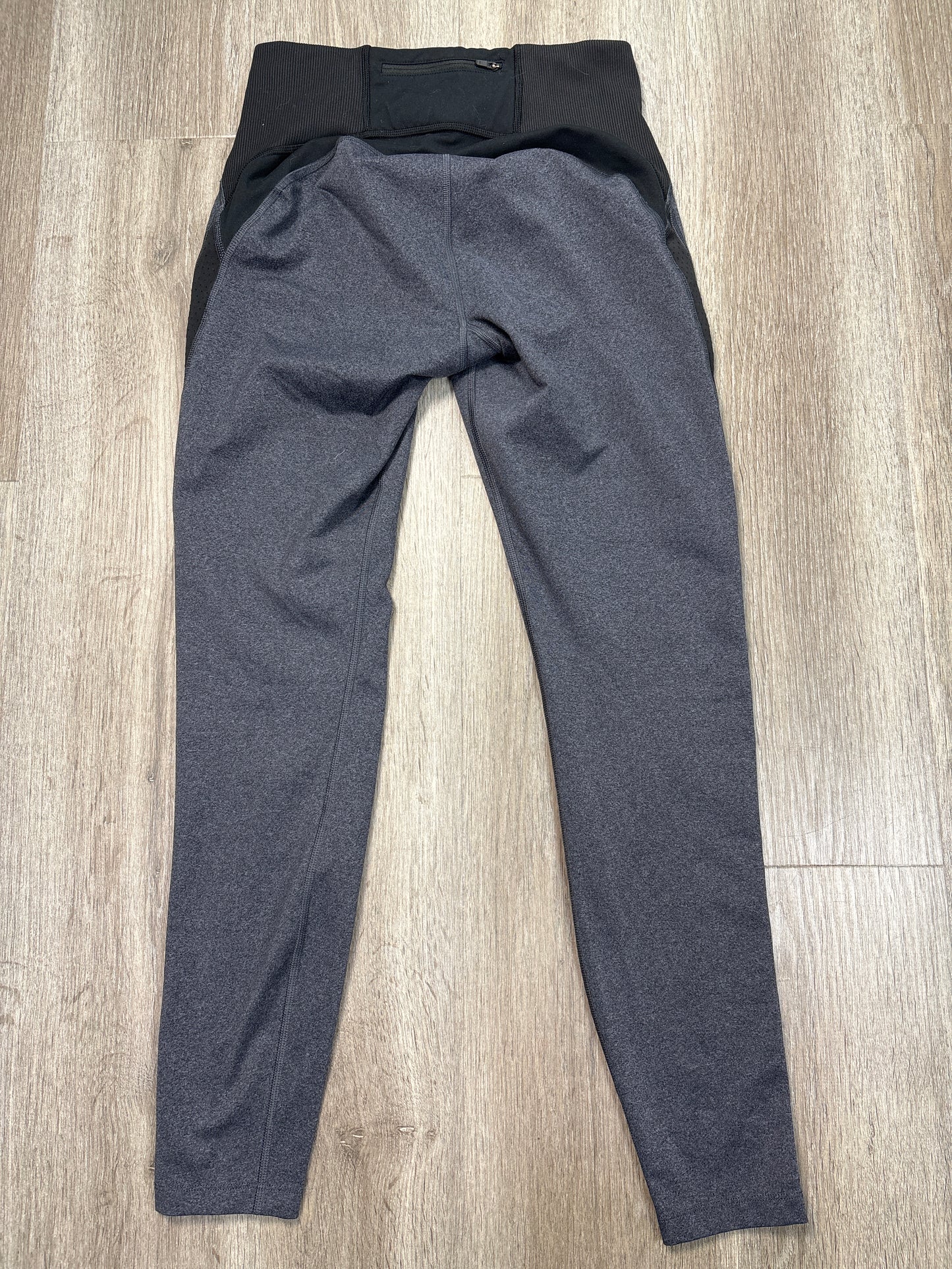 Athletic Leggings By Rei In Grey, Size: M