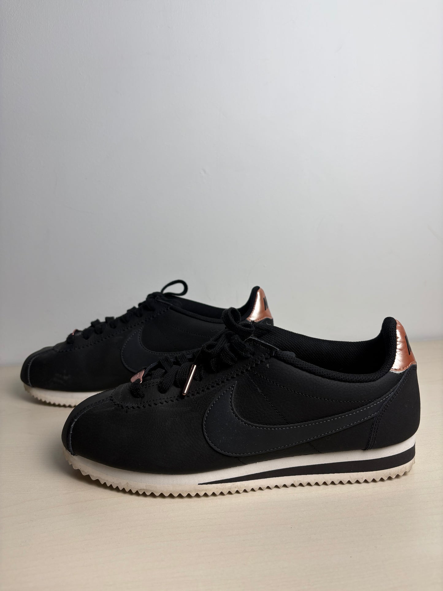 Shoes Sneakers By Nike In Black, Size: 9.5